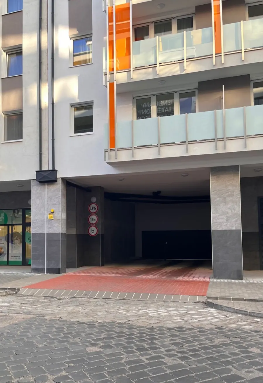 Kiadó garázs Angyalföldön – 12 m², 26 000 Ft/hó 3