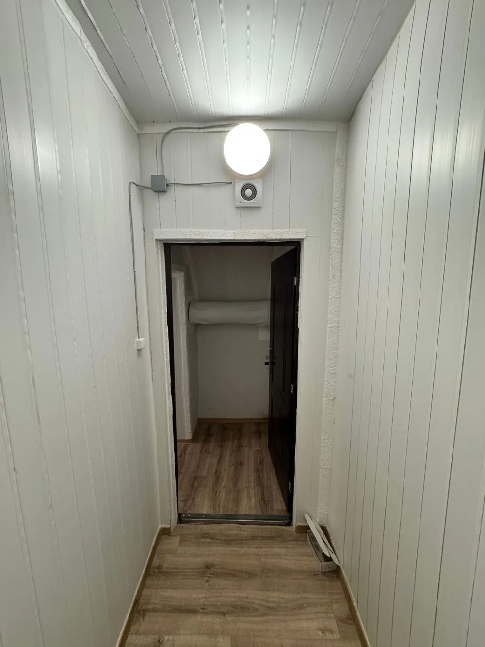 Kiadó tároló Terézvárosban – 4 m², 20 000 Ft/hó 2