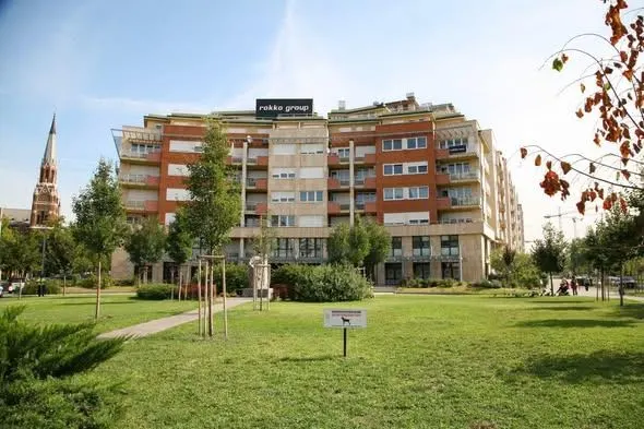 Kiadó garázs Zuglóban – 10 m², 25 000 Ft/hó 1