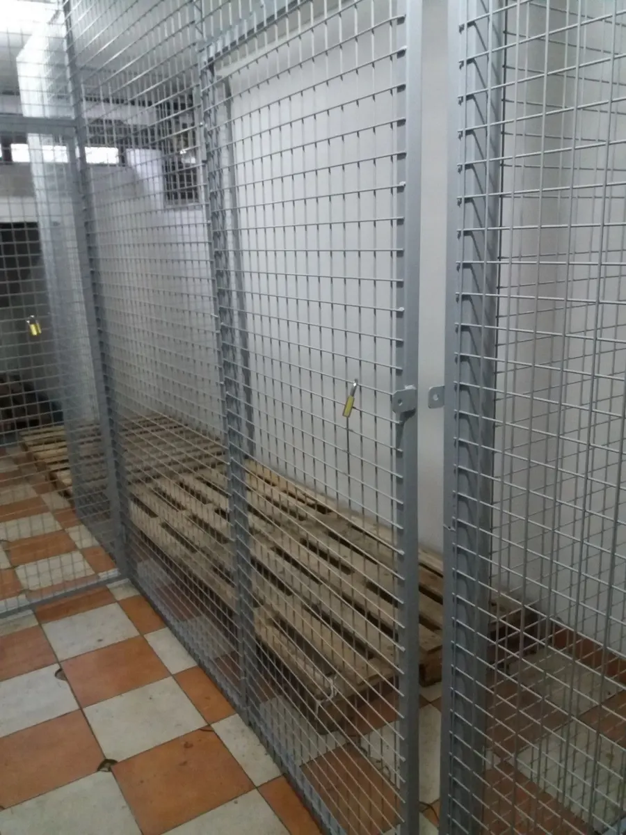 Kiadó tároló Csepelen – 5 m², 15 000 Ft/hó 2