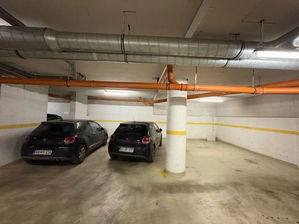 Kiadó parkoló Józsefvárosban – 50 m², 90 000 Ft/hó 1