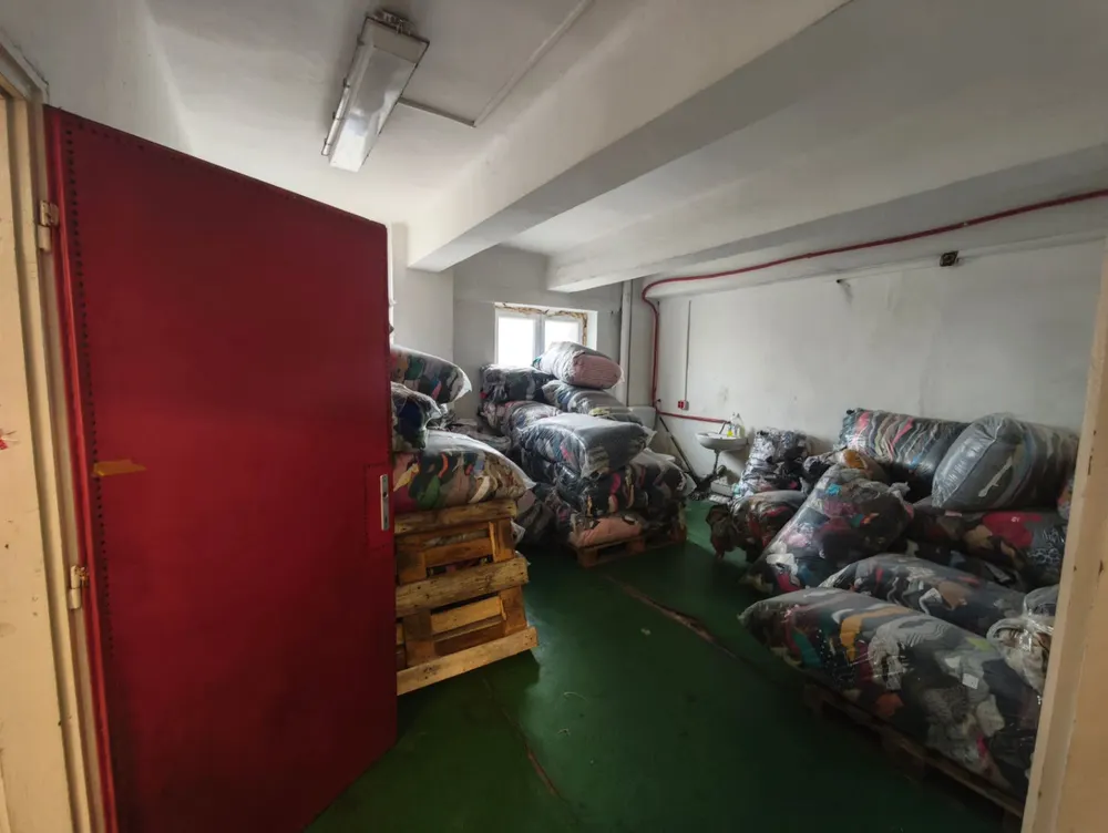 Kiadó raktár Csepelen – 65 m², 100 000 Ft/hó 2