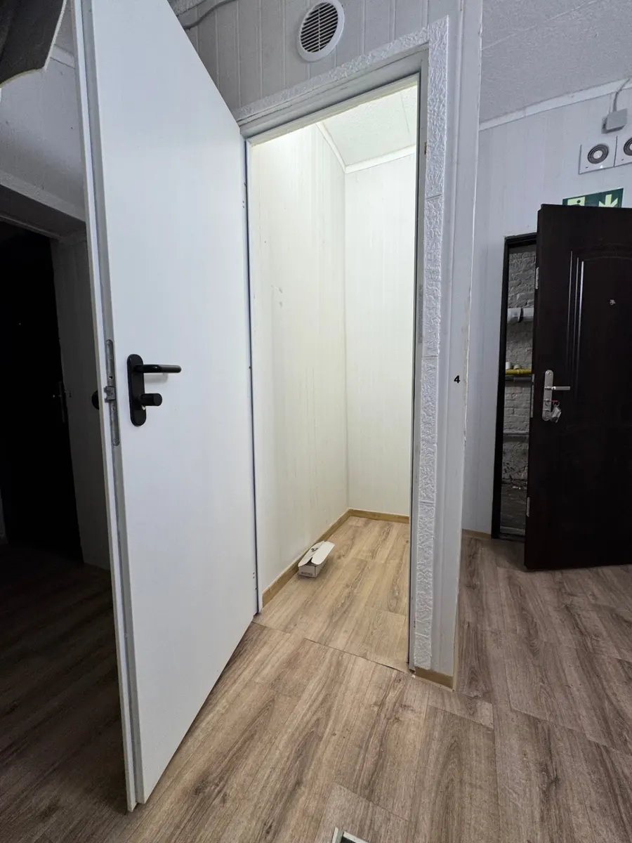 Kiadó tároló Terézvárosban – 1 m², 10 000 Ft/hó 2