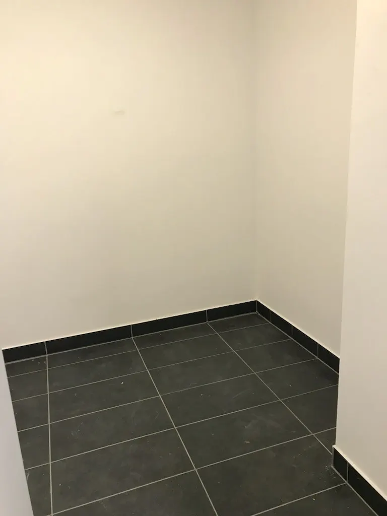 Kiadó tároló Józsefvárosban – 6 m², 30 000 Ft/hó 1