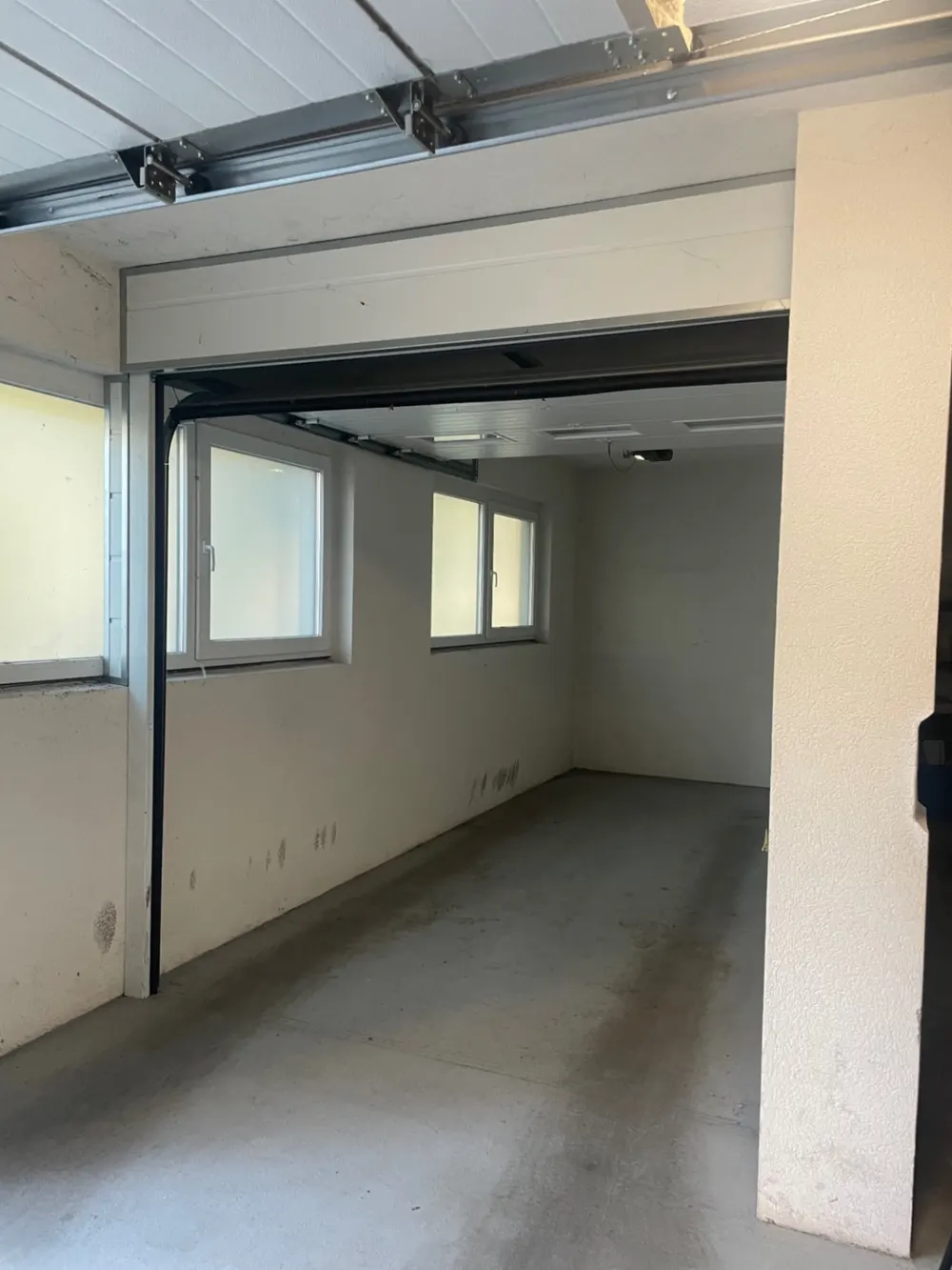 Kiadó garázs – Szeged, 17 m², 29 000 Ft/hó 4